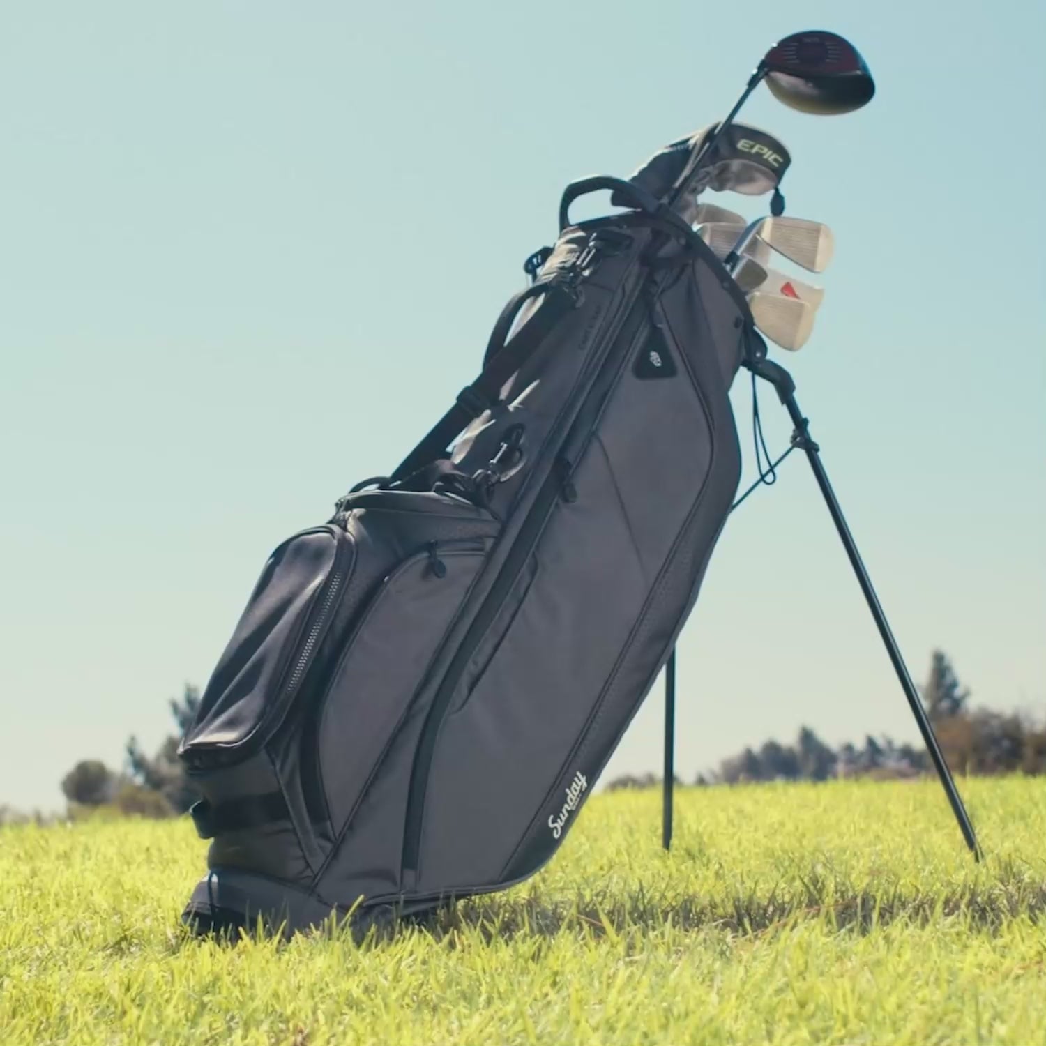 Ryder Midnight Green Stand Bag | Sunday Golf – Sunday Golf Canada