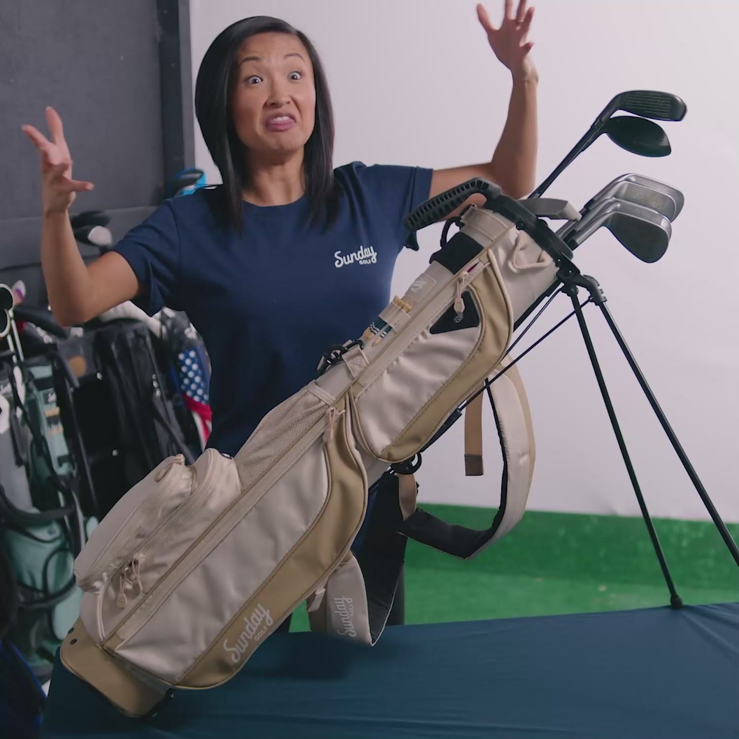 Loma XL Midnight Green Carry Bag | Sunday Golf – Sunday Golf Canada